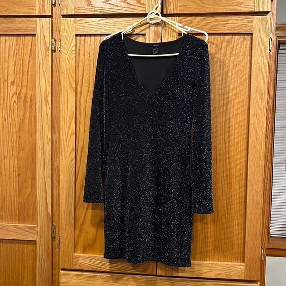 Forget 21 sparkly long sleeve mini dress - Picture 1 of 2